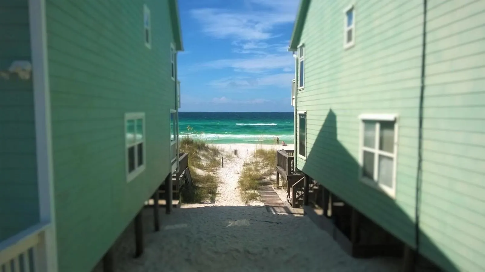 Quiet Surf Townhomes II #6 By Newman-Dailey 德斯廷 0*,